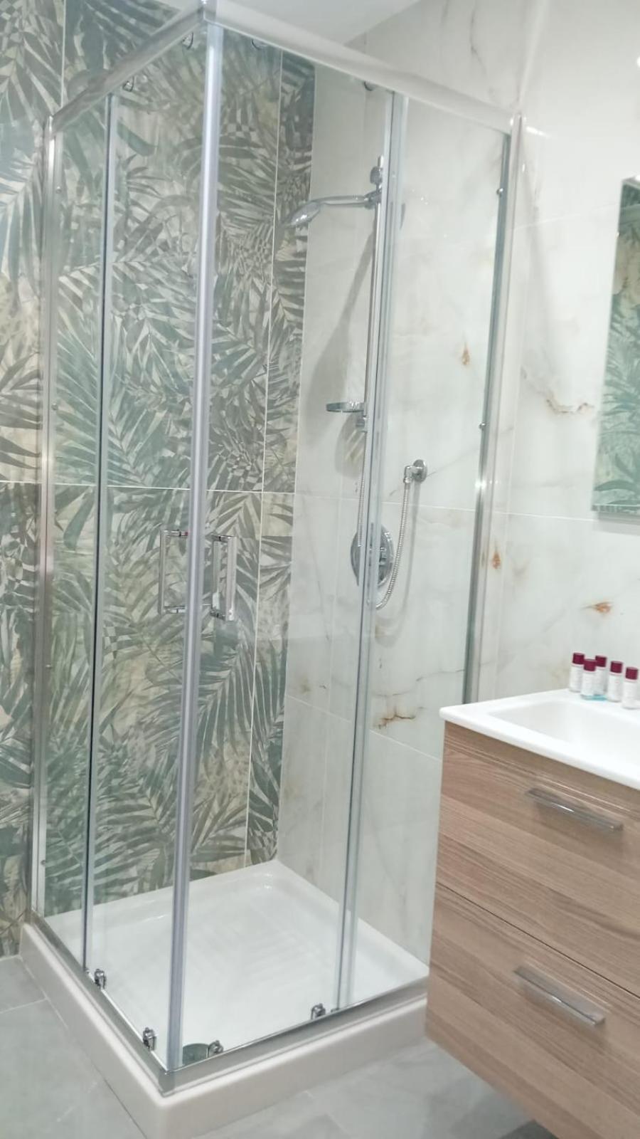 B&B Garibaldi Road Napoli Bagian luar foto